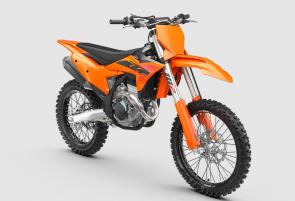 With over a decade of racing - and winning - under its seat, the KTM 350 SX-F has long shed its underdog label and proven itself a worthy adversary. Delivering usable power throughout the rev range, unwavering stability at speed, and true championship-winning credentials, the 2025 KTM 350 SX-F is once again READY TO RACE.