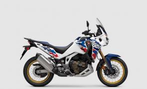 ADVenture beyond limits.
Adventure calls in two options: the Africa Twin and Africa Twin Adventure Sports ES. Both pack a powerful 1083cc engine and long-distance comfort, plus optional DCT. The standard model journeys off-road with its 21-inch front tire, while the Adventure Sports ES goes the road route with electronic suspension and a 19-inch front wheel. Your journey starts here!
Six-speed automatic Dual-Clutch Transmission (DCT)
1083cc liquid-cooled Unicam® parallel-twin engine
Throttle by wire
19-inch front/18-inch rear wheels
Bigger fuel tank